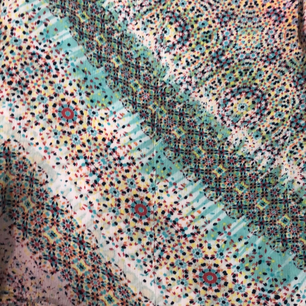 Bar Back Patterned Tank Top🌈 🌟 - Picture 3 of 3